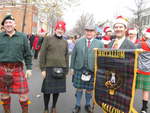 42 Annual Alexandria Scottish Christmas Walk Pics